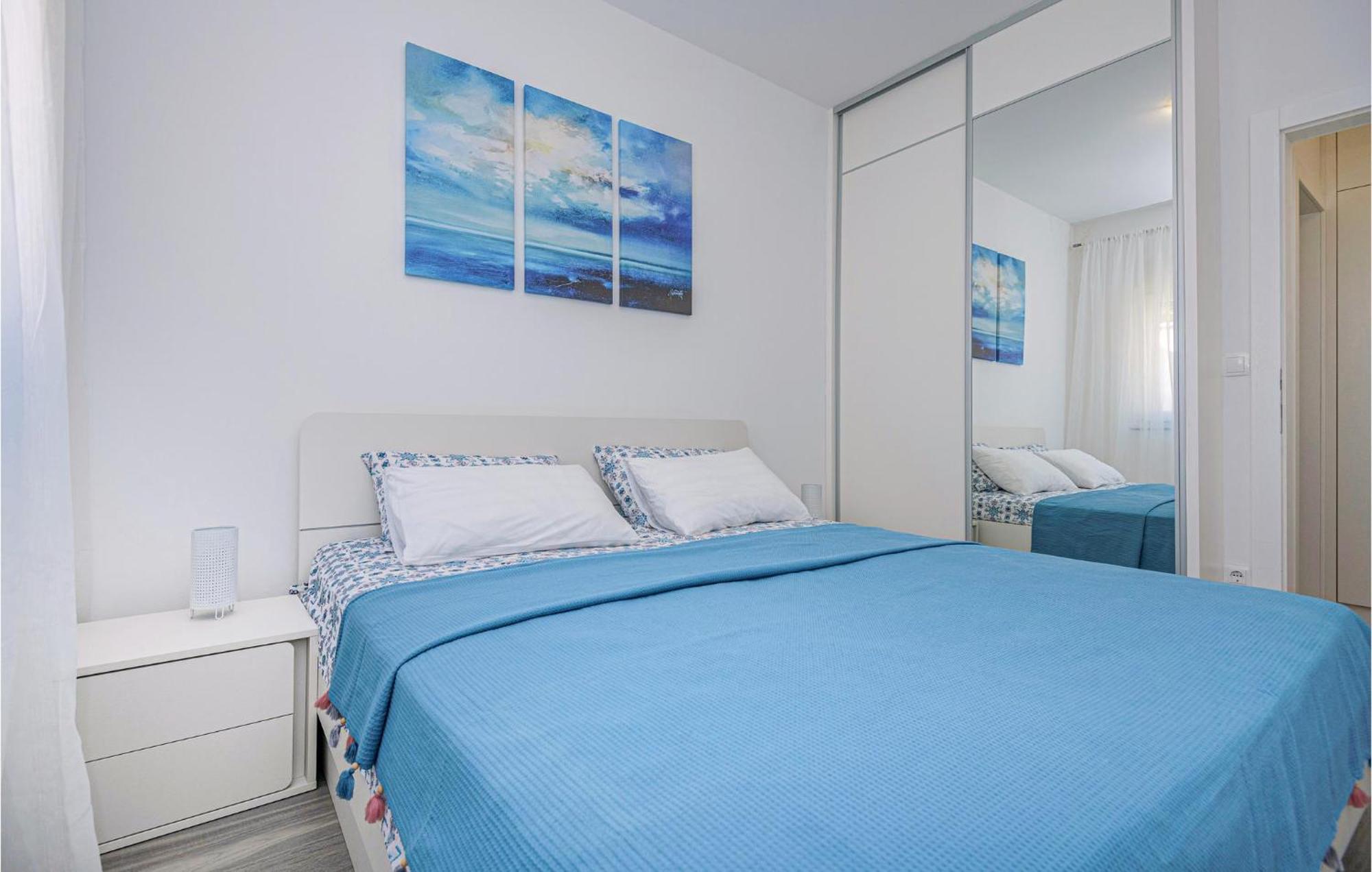 1 Bedroom Beautiful Apartment In Башка-Вода Екстер'єр фото